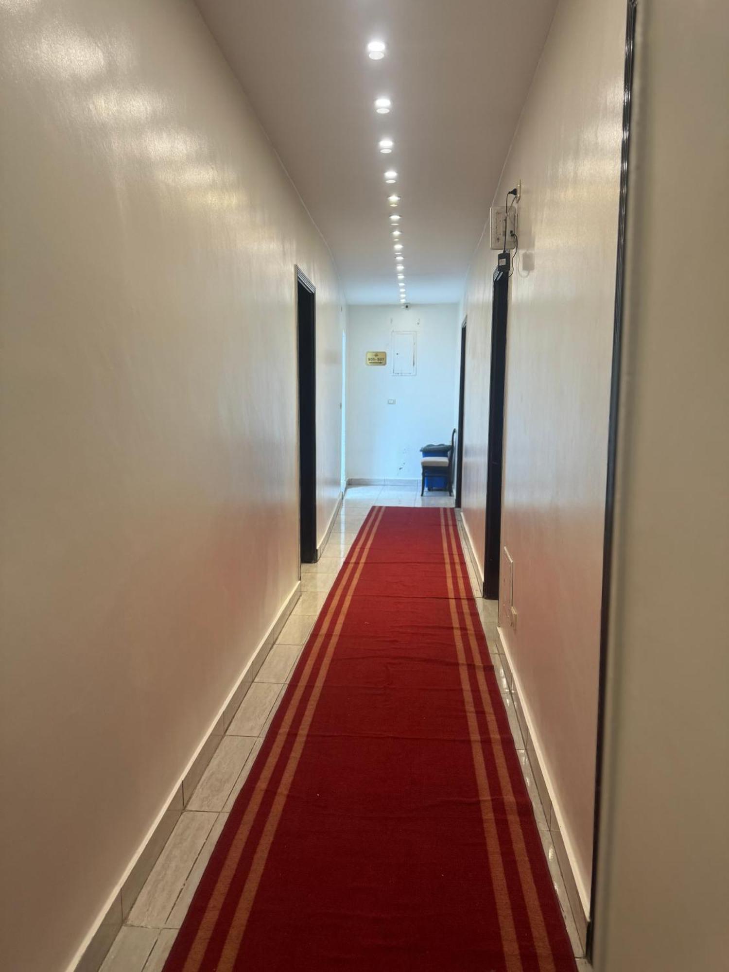 Pyramids And Sphinx Hotel Kafret el-Gabal Esterno foto