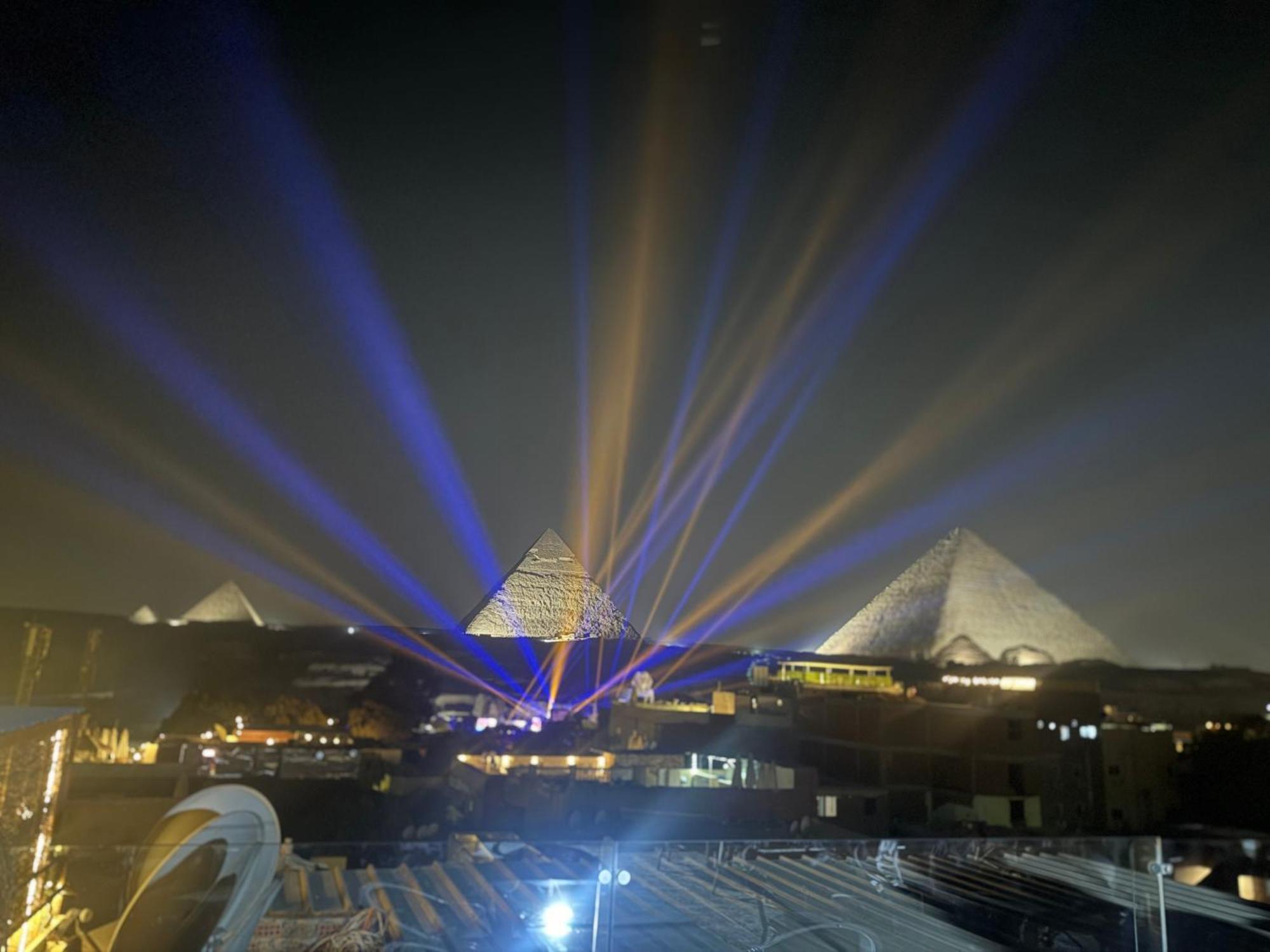 Pyramids And Sphinx Hotel Kafret el-Gabal Esterno foto