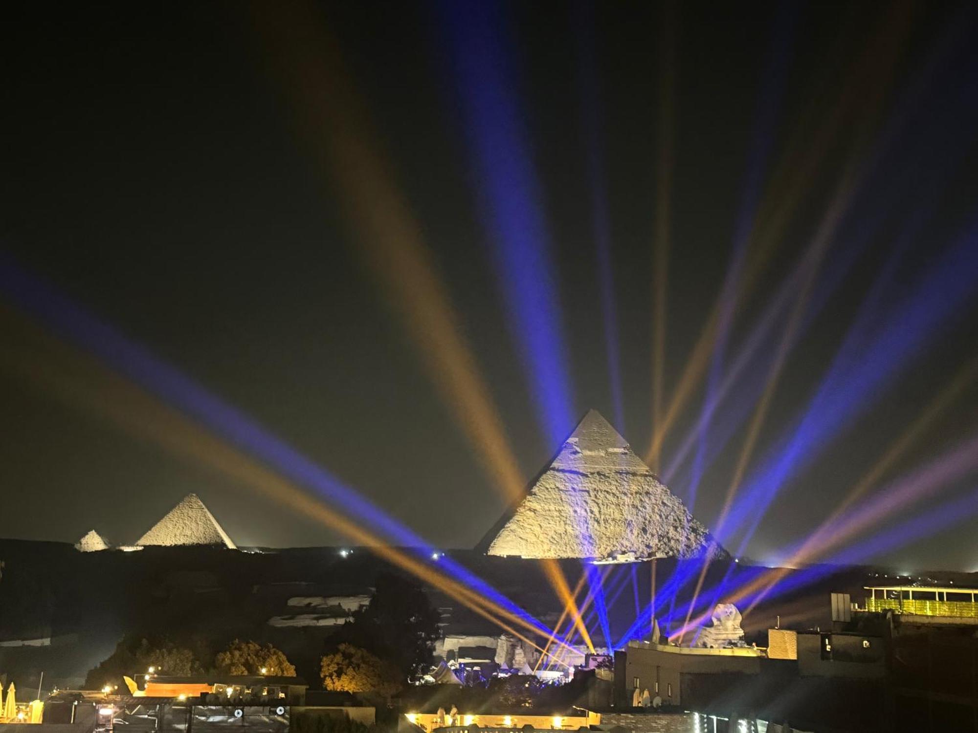 Pyramids And Sphinx Hotel Kafret el-Gabal Esterno foto