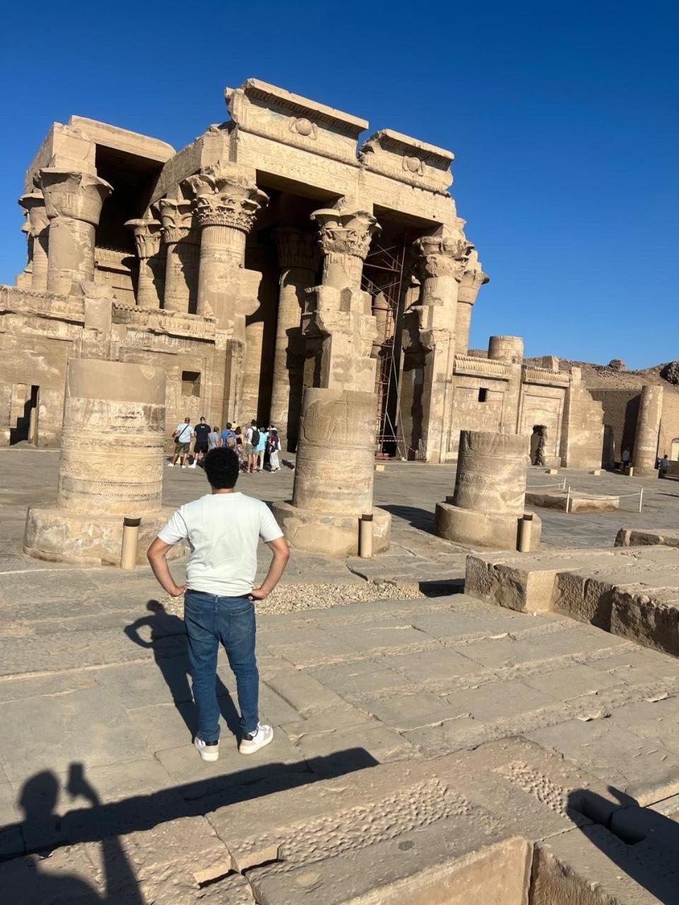 Pyramids And Sphinx Hotel Kafret el-Gabal Esterno foto